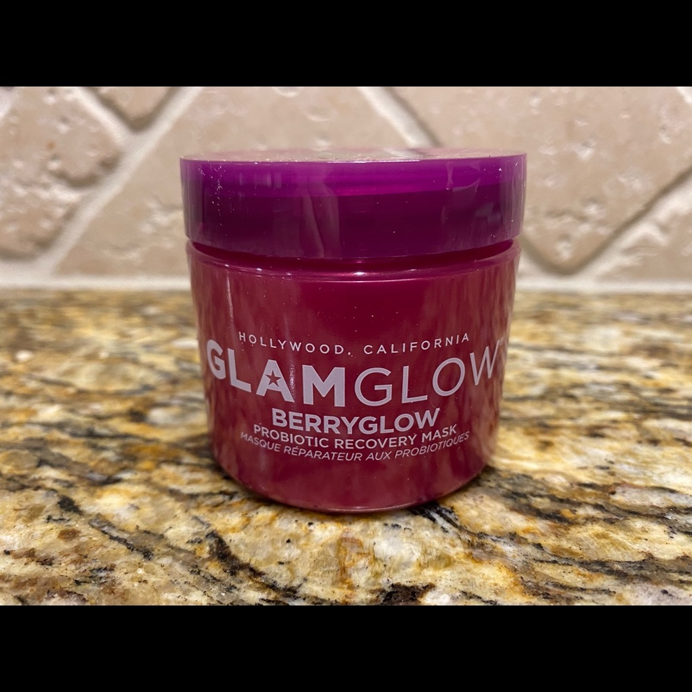 NIB GLAMGLOW BERRYGLOW - Picture 2 of 3